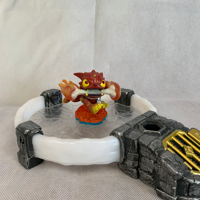 Skylanders: Fire Bone Hot Dog - Naviacraft Studios AB